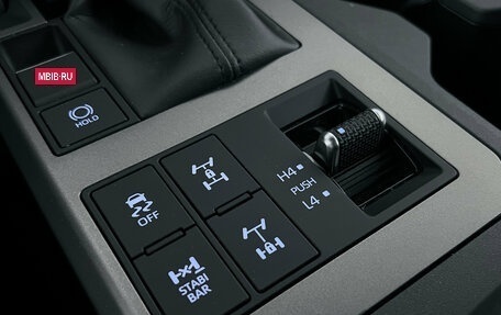 Toyota Land Cruiser Prado, 2024 год, 9 999 000 рублей, 15 фотография