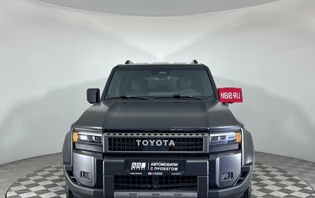 Toyota Land Cruiser Prado, 2024 год, 9 999 000 рублей, 3 фотография