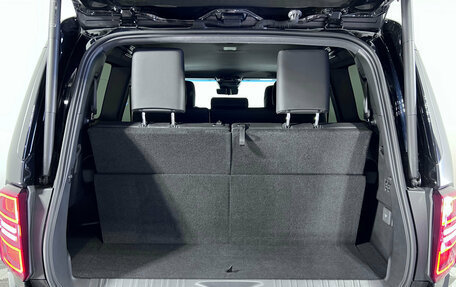 Toyota Land Cruiser Prado, 2024 год, 9 999 000 рублей, 29 фотография