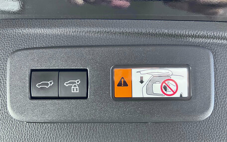 Toyota Land Cruiser Prado, 2024 год, 9 999 000 рублей, 32 фотография