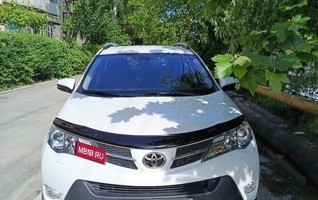 Toyota RAV4, 2014 год, 1 900 000 рублей, 1 фотография