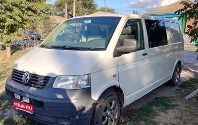 Volkswagen Transporter T5 рестайлинг, 2004 год, 1 000 000 рублей, 1 фотография