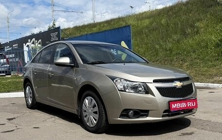 Chevrolet Cruze II, 2011 год, 949 000 рублей, 1 фотография
