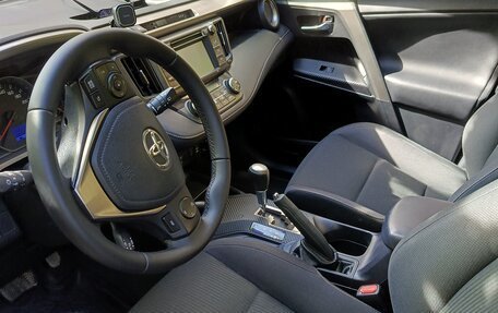 Toyota RAV4, 2014 год, 1 900 000 рублей, 12 фотография
