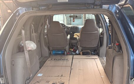 Chrysler Voyager IV, 2002 год, 400 000 рублей, 4 фотография