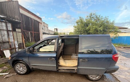 Chrysler Voyager IV, 2002 год, 400 000 рублей, 8 фотография
