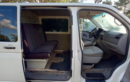 Volkswagen Transporter T5 рестайлинг, 2004 год, 1 000 000 рублей, 10 фотография