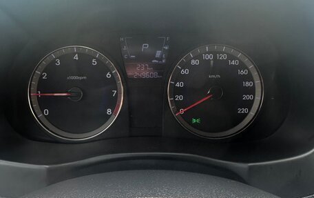 Hyundai Solaris II рестайлинг, 2013 год, 690 000 рублей, 8 фотография