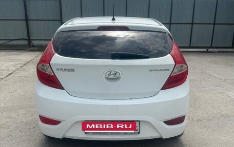 Hyundai Solaris II рестайлинг, 2013 год, 690 000 рублей, 4 фотография