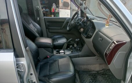 Mitsubishi Montero III, 2001 год, 980 000 рублей, 9 фотография
