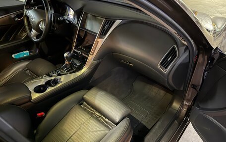 Infiniti Q50 I рестайлинг, 2014 год, 1 590 000 рублей, 5 фотография