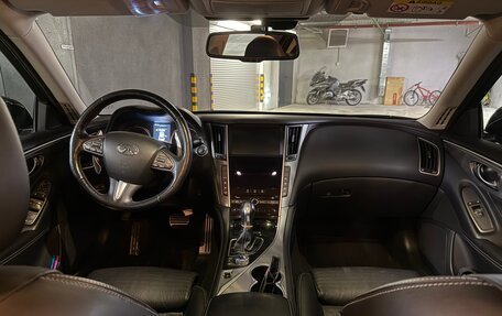 Infiniti Q50 I рестайлинг, 2014 год, 1 590 000 рублей, 7 фотография