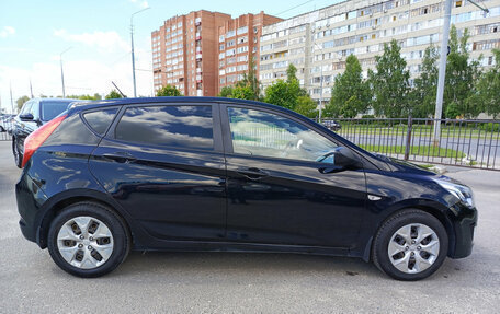 Hyundai Solaris II рестайлинг, 2016 год, 880 000 рублей, 8 фотография