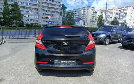 Hyundai Solaris II рестайлинг, 2016 год, 880 000 рублей, 10 фотография