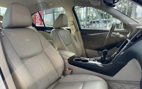 Infiniti Q50 I рестайлинг, 2014 год, 1 499 000 рублей, 20 фотография