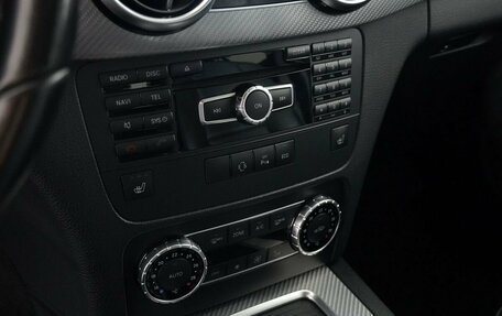 Mercedes-Benz GLK-Класс, 2015 год, 1 840 000 рублей, 21 фотография