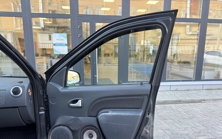 Renault Logan I, 2007 год, 290 000 рублей, 18 фотография