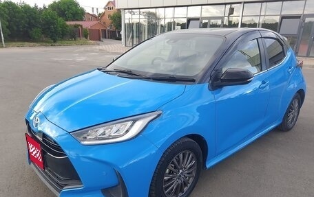 Toyota Yaris, 2021 год, 1 649 999 рублей, 1 фотография