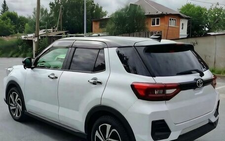 Toyota Raize I, 2021 год, 1 400 000 рублей, 4 фотография