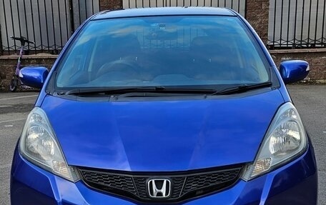 Honda Fit III, 2010 год, 830 000 рублей, 8 фотография