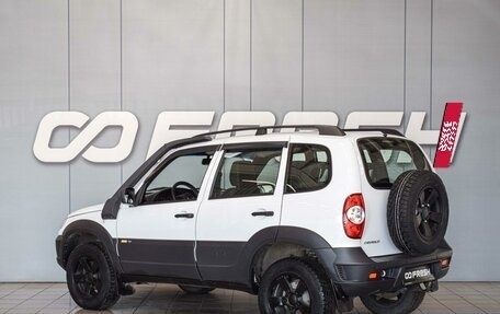 Chevrolet Niva I рестайлинг, 2018 год, 960 000 рублей, 2 фотография