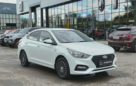Hyundai Solaris II рестайлинг, 2018 год, 1 250 000 рублей, 3 фотография