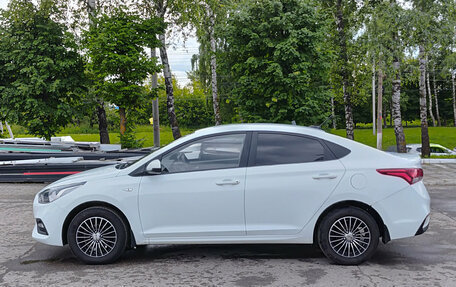 Hyundai Solaris II рестайлинг, 2018 год, 1 250 000 рублей, 10 фотография