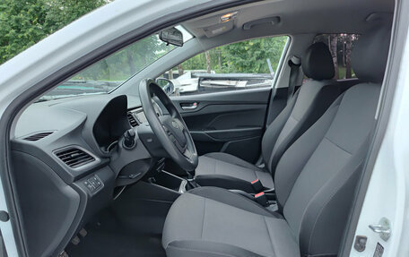 Hyundai Solaris II рестайлинг, 2018 год, 1 250 000 рублей, 20 фотография