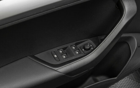 Skoda Karoq I, 2020 год, 2 190 000 рублей, 19 фотография