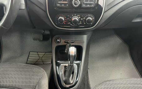 Renault Kaptur I рестайлинг, 2017 год, 1 380 000 рублей, 12 фотография