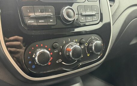 Renault Kaptur I рестайлинг, 2017 год, 1 380 000 рублей, 19 фотография