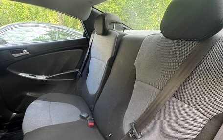 Hyundai Solaris II рестайлинг, 2011 год, 715 000 рублей, 8 фотография
