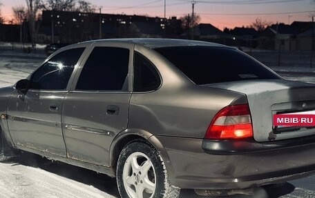 Opel Vectra B рестайлинг, 1997 год, 170 000 рублей, 2 фотография