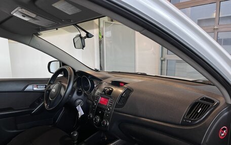 KIA Cerato III, 2010 год, 595 000 рублей, 12 фотография