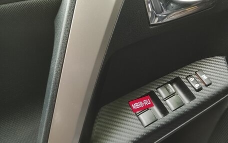 Toyota RAV4, 2013 год, 1 800 008 рублей, 6 фотография