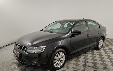 Volkswagen Jetta VI, 2013 год, 1 249 000 рублей, 1 фотография