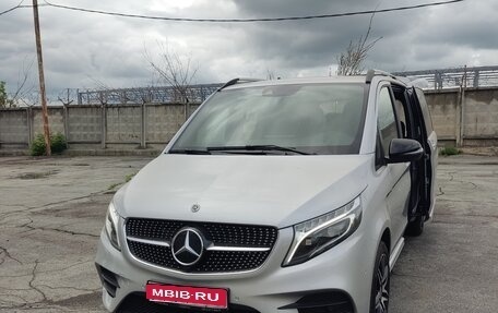 Mercedes-Benz V-Класс, 2020 год, 8 700 000 рублей, 1 фотография