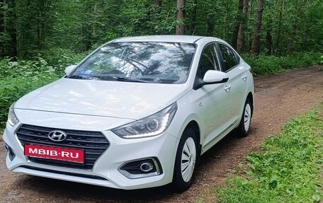 Hyundai Solaris II рестайлинг, 2018 год, 1 125 000 рублей, 1 фотография
