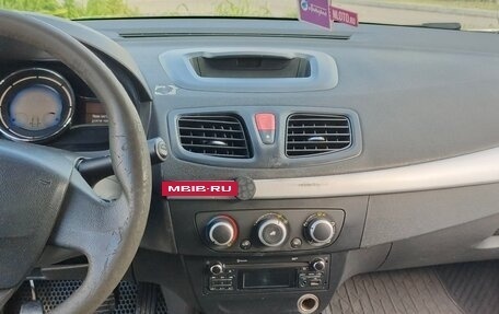 Renault Fluence I, 2014 год, 420 000 рублей, 13 фотография