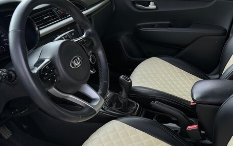 KIA Rio IV, 2018 год, 925 000 рублей, 10 фотография