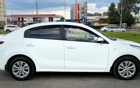 KIA Rio IV, 2018 год, 925 000 рублей, 5 фотография
