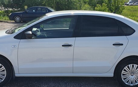 Volkswagen Polo VI (EU Market), 2015 год, 1 000 000 рублей, 3 фотография