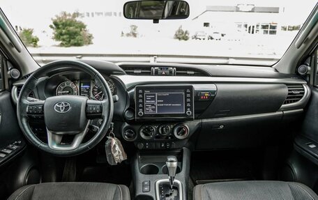 Toyota Hilux VIII, 2020 год, 4 098 000 рублей, 14 фотография