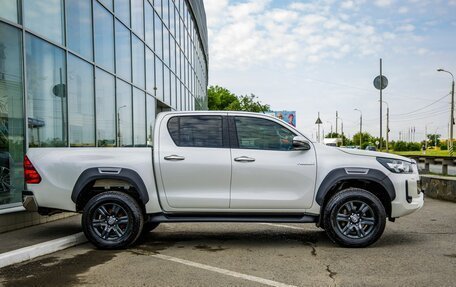 Toyota Hilux VIII, 2020 год, 4 098 000 рублей, 8 фотография