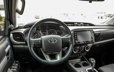 Toyota Hilux VIII, 2020 год, 4 098 000 рублей, 15 фотография