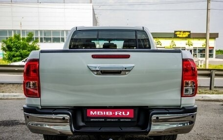 Toyota Hilux VIII, 2020 год, 4 098 000 рублей, 6 фотография