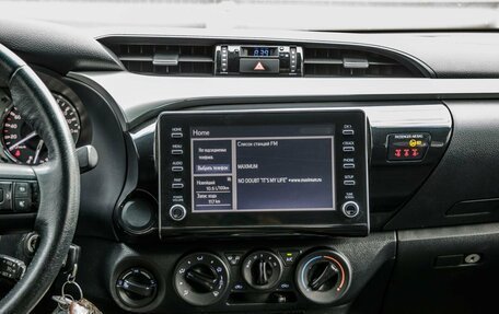 Toyota Hilux VIII, 2020 год, 4 098 000 рублей, 22 фотография