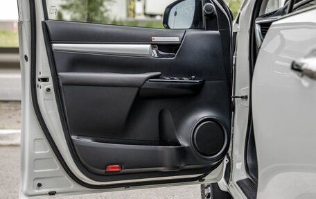 Toyota Hilux VIII, 2020 год, 4 098 000 рублей, 28 фотография