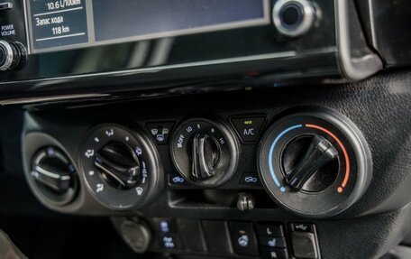 Toyota Hilux VIII, 2020 год, 4 098 000 рублей, 33 фотография