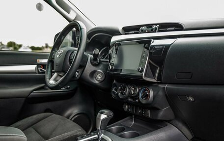 Toyota Hilux VIII, 2020 год, 4 098 000 рублей, 35 фотография